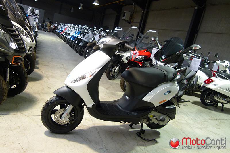 MotoConti Scooter Piaggio ZIP 50 2T 2017